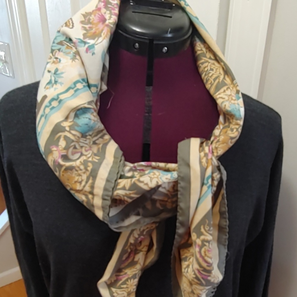 Scarf